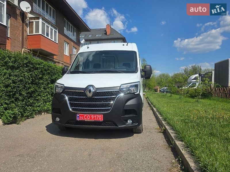 Вантажний фургон Renault Master 2022 в Харкові