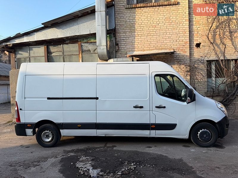 Вантажний фургон Renault Master 2012 в Києві