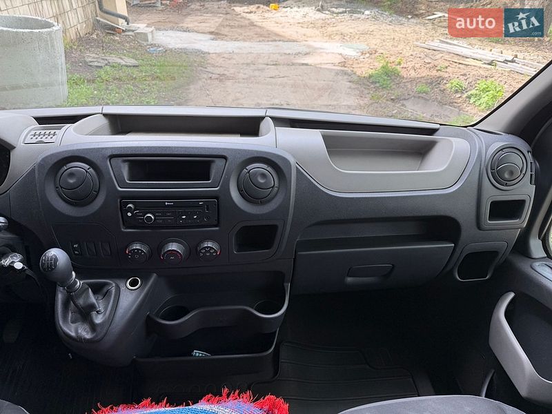 Вантажний фургон Renault Master 2012 в Києві