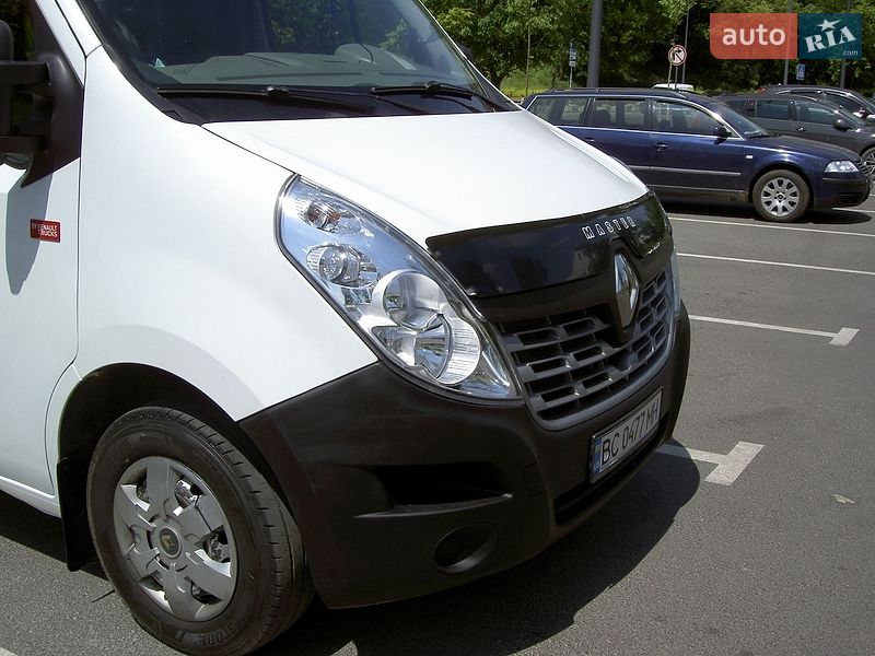 Вантажний фургон Renault Master 2017 в Львові