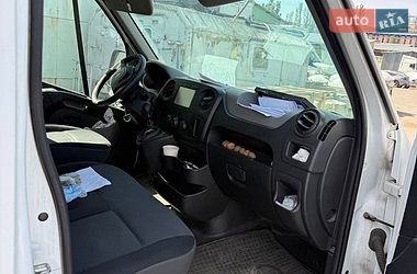 Вантажний фургон Renault Master 2017 в Києві