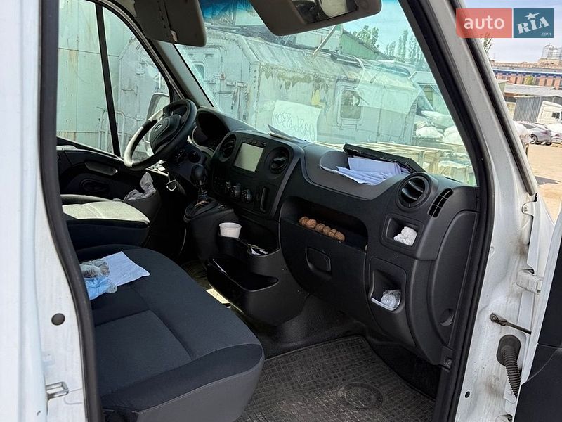 Вантажний фургон Renault Master 2017 в Києві