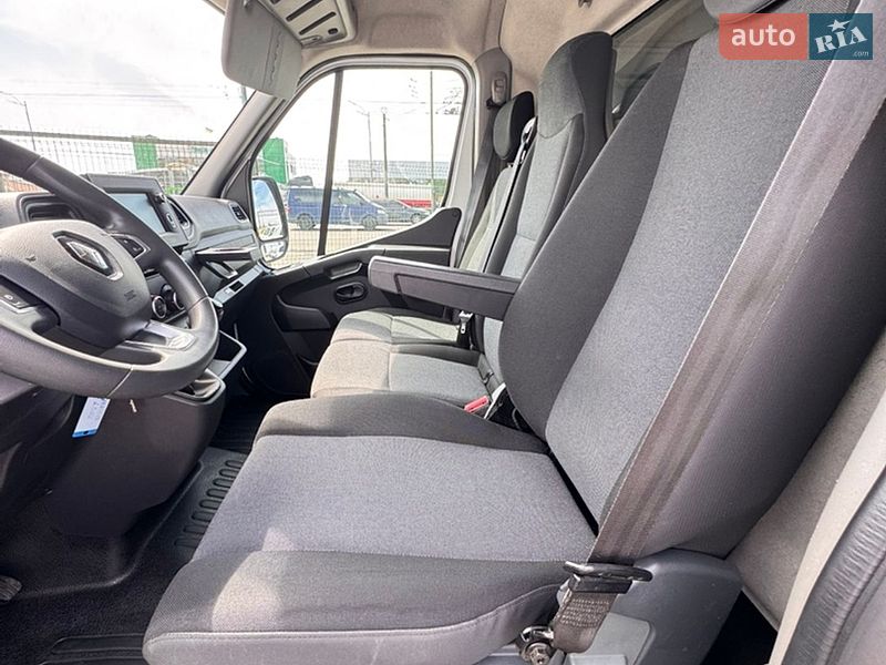 Грузовой фургон Renault Master 2022 в Киеве