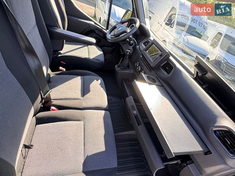 Вантажний фургон Renault Master 2023 в Києві