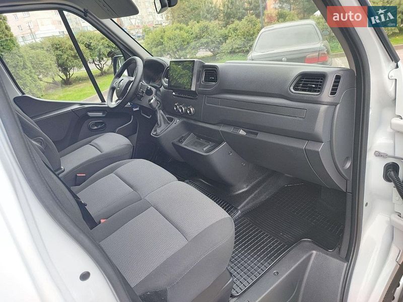 Грузовой фургон Renault Master 2020 в Каменском