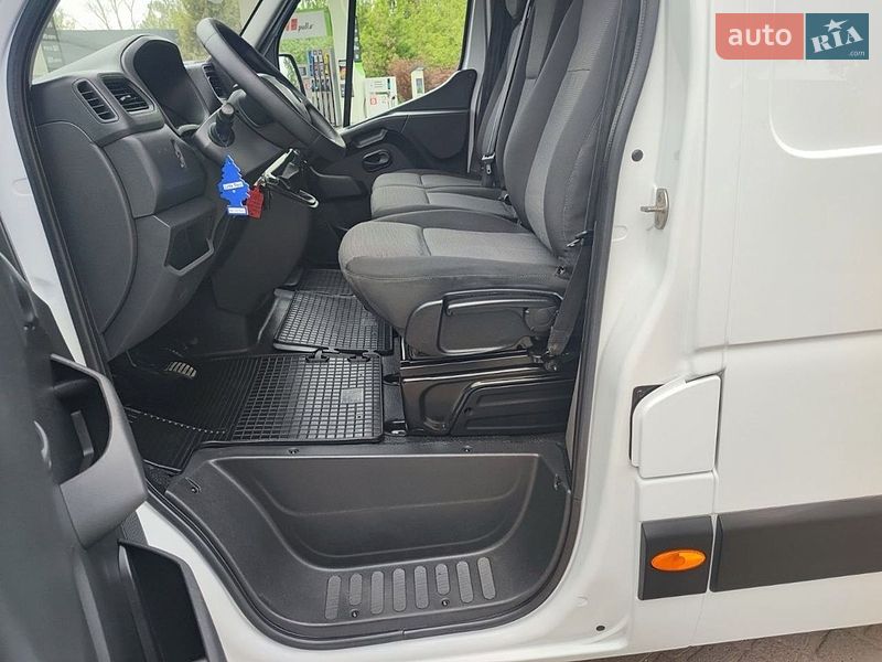 Грузовой фургон Renault Master 2020 в Каменском