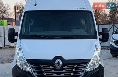 Грузопассажирский фургон Renault Master 2016 в Дубно