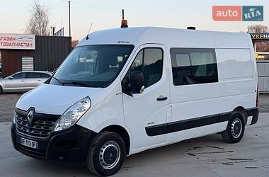 Грузопассажирский фургон Renault Master 2016 в Дубно