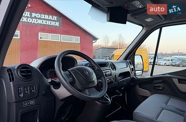 Грузопассажирский фургон Renault Master 2016 в Дубно