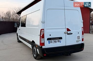 Грузопассажирский фургон Renault Master 2017 в Луцке