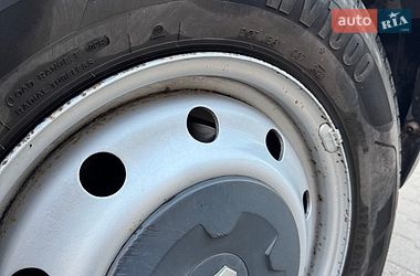 Вантажопасажирський фургон Renault Master 2007 в Нововолинську