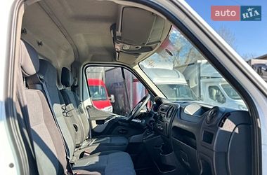 Грузовой фургон Renault Master 2018 в Хусте
