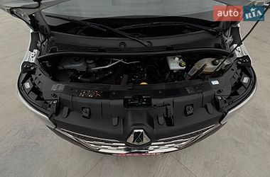 Вантажний фургон Renault Master 2020 в Дубні