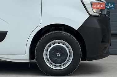 Вантажний фургон Renault Master 2020 в Дубні
