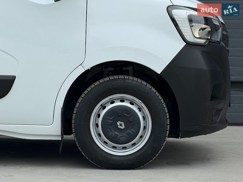 Вантажний фургон Renault Master 2020 в Дубні