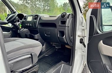 Вантажопасажирський фургон Renault Master 2017 в Ковелі
