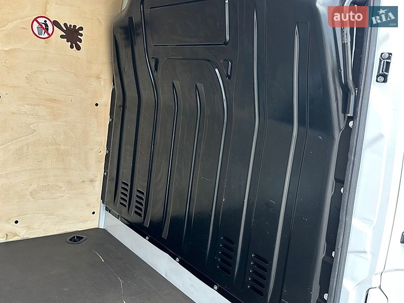 Грузовой фургон Renault Master 2021 в Дубно