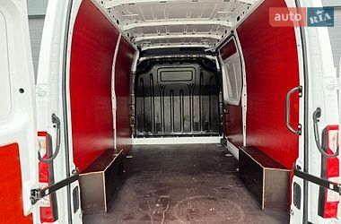 Грузовой фургон Renault Master 2022 в Дубно