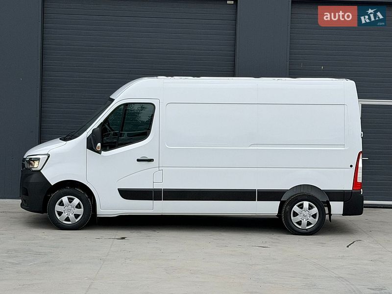 Грузовой фургон Renault Master 2022 в Дубно