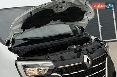 Грузовой фургон Renault Master 2022 в Дубно