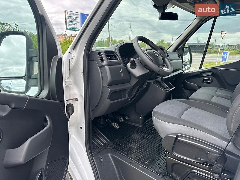 Грузовой фургон Renault Master 2021 в Киеве
