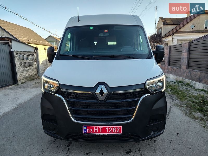 Вантажний фургон Renault Master 2022 в Дубні