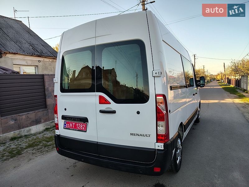 Вантажний фургон Renault Master 2022 в Дубні