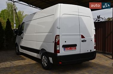 Вантажний фургон Renault Master 2018 в Полтаві