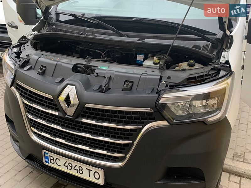 Вантажний фургон Renault Master 2020 в Львові