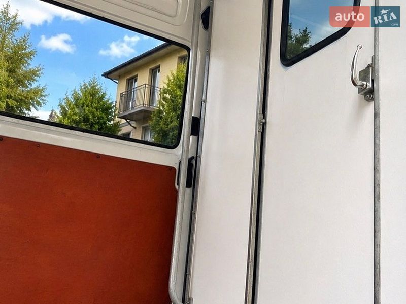 Інші вантажівки Renault Master 2009 в Сарнах