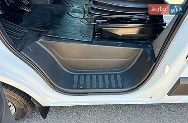 Городской автобус Renault Master 2019 в Киеве
