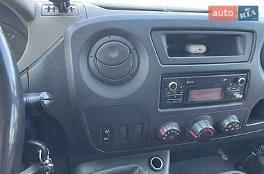 Вантажний фургон Renault Master 2013 в Львові