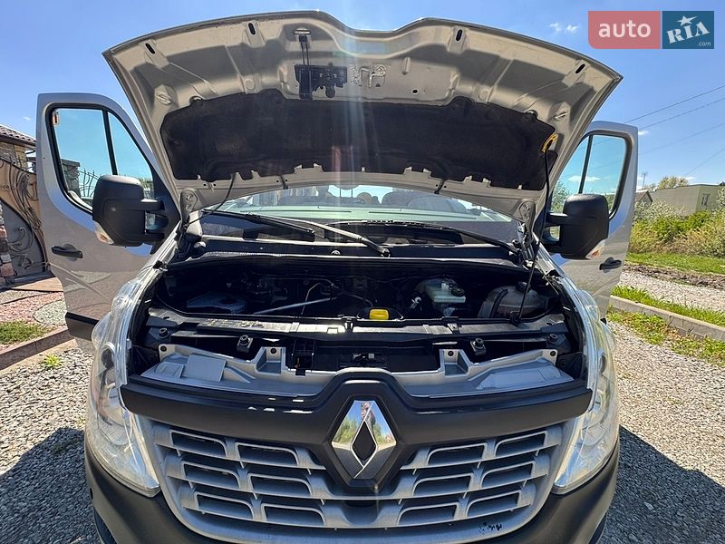 Мікроавтобус Renault Master 2016 в Бердичеві