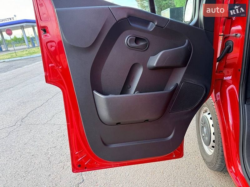 Тентованый Renault Master 2021 в Киеве
