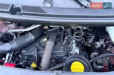 Тентованый Renault Master 2021 в Киеве