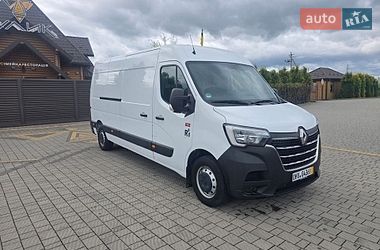 Грузовой фургон Renault Master 2022 в Стрые