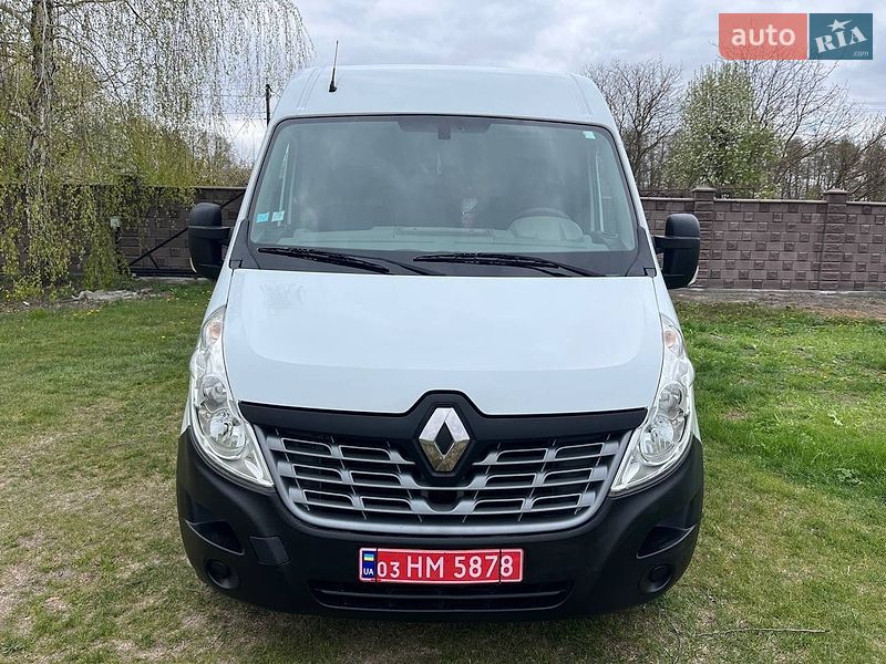 Вантажний фургон Renault Master 2018 в Дубні