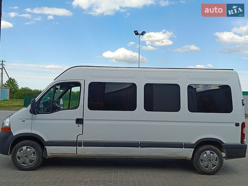 Минивэн Renault Master 2009 в Рава-Русской