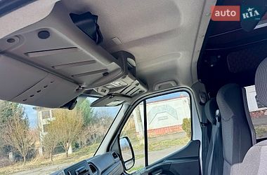 Грузопассажирский фургон Renault Master 2019 в Калуше