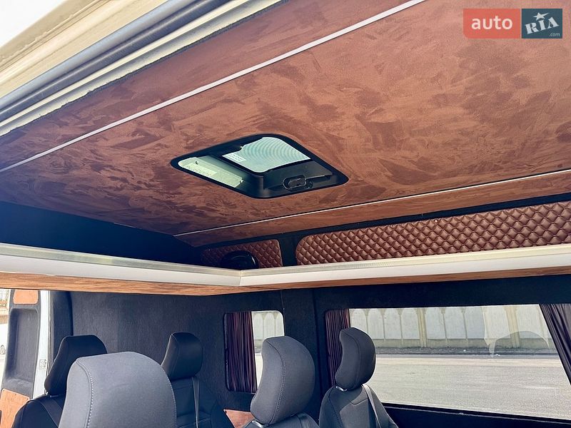 Грузопассажирский фургон Renault Master 2019 в Калуше