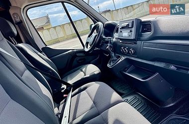 Грузопассажирский фургон Renault Master 2019 в Калуше