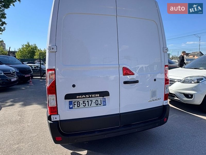Вантажний фургон Renault Master 2018 в Києві