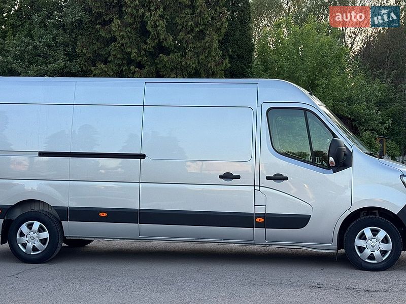 Вантажний фургон Renault Master 2021 в Дубні