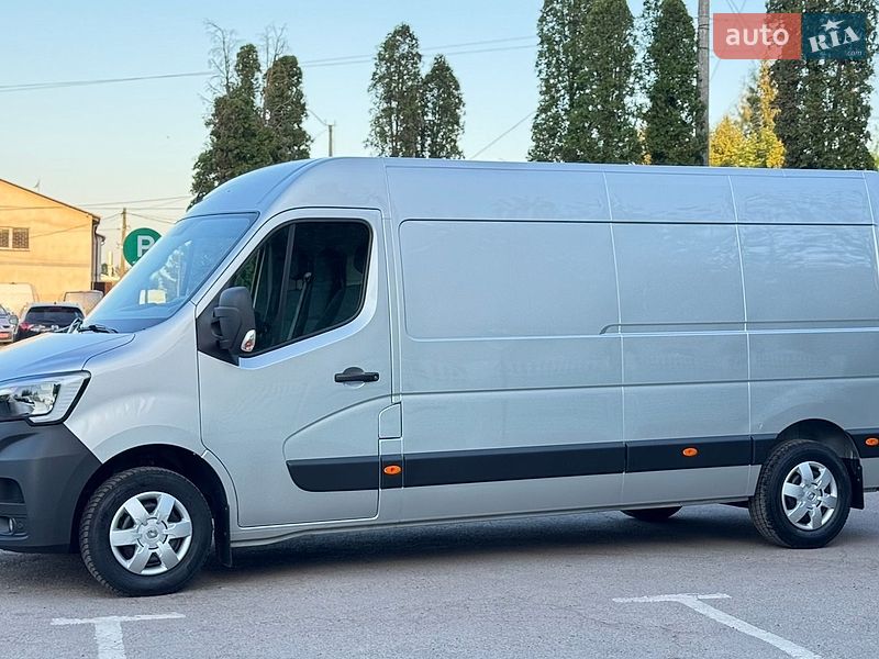 Вантажний фургон Renault Master 2021 в Дубні