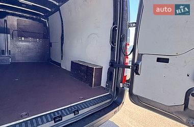 Грузовой фургон Renault Master 2022 в Киеве