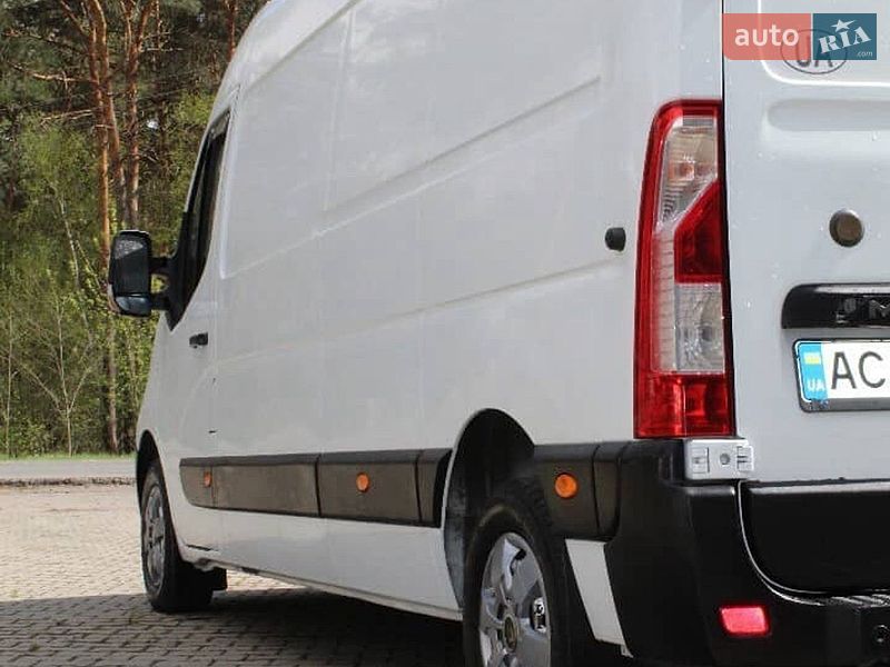 Вантажний фургон Renault Master 2016 в Ковелі