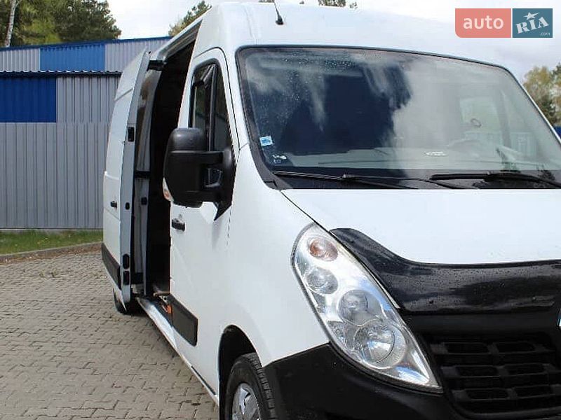 Вантажний фургон Renault Master 2016 в Ковелі