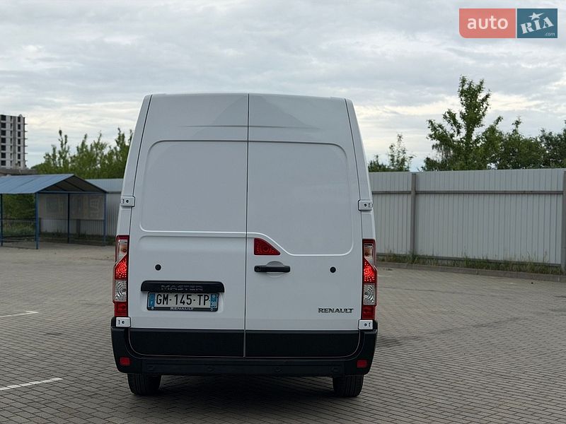 Грузовой фургон Renault Master 2023 в Дубно