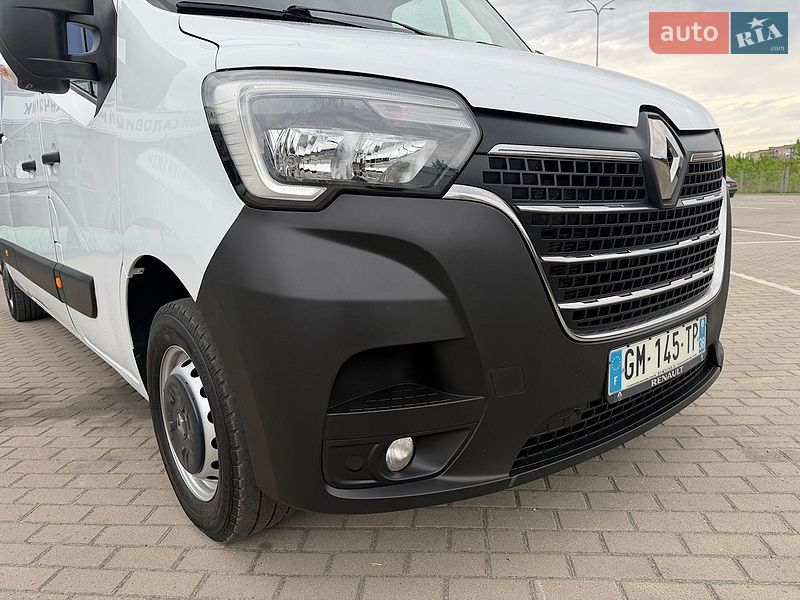 Грузовой фургон Renault Master 2023 в Дубно