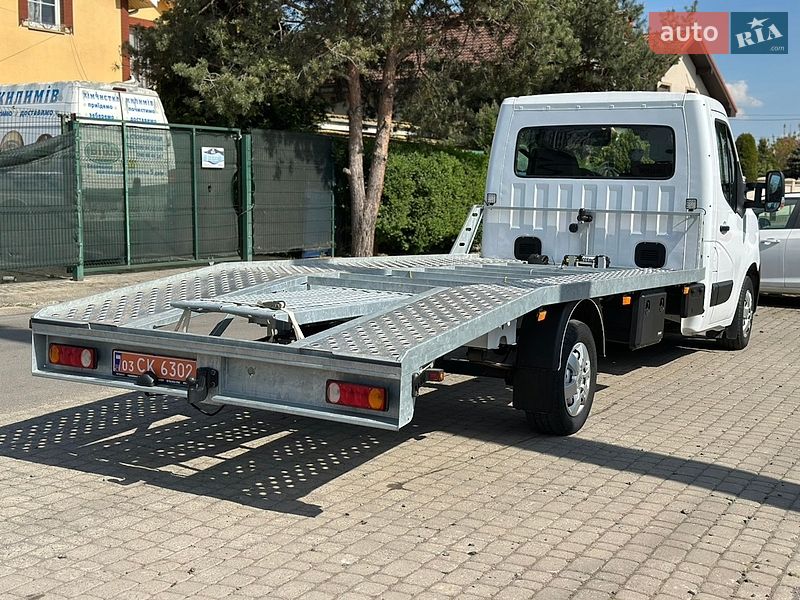 Автовоз Renault Master 2019 в Ужгороде